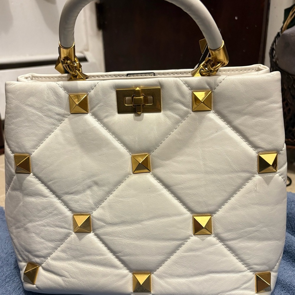 White Quilted Handbag with Gold Studs